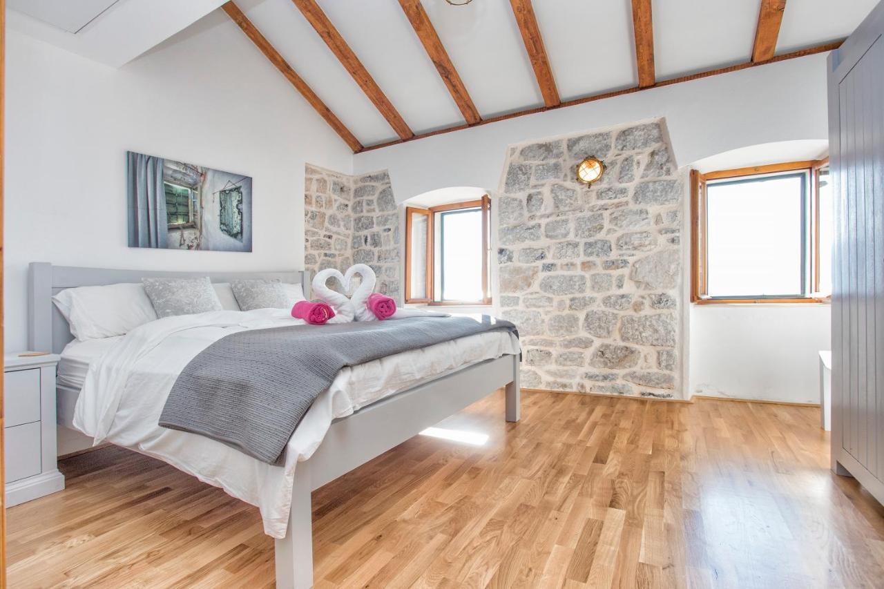 Villa Ruza, Donja Lastva 티바트 외부 사진