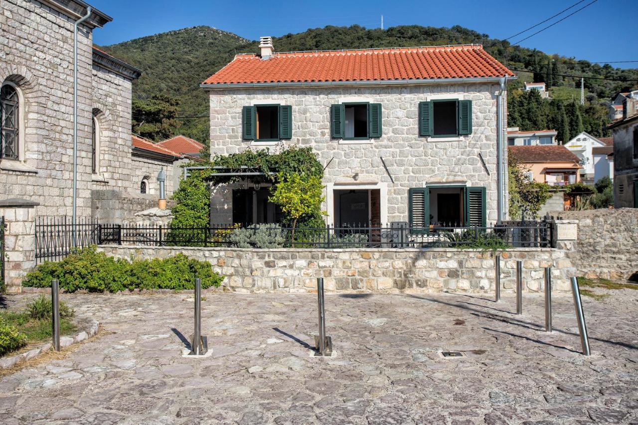 Villa Ruza, Donja Lastva 티바트 외부 사진