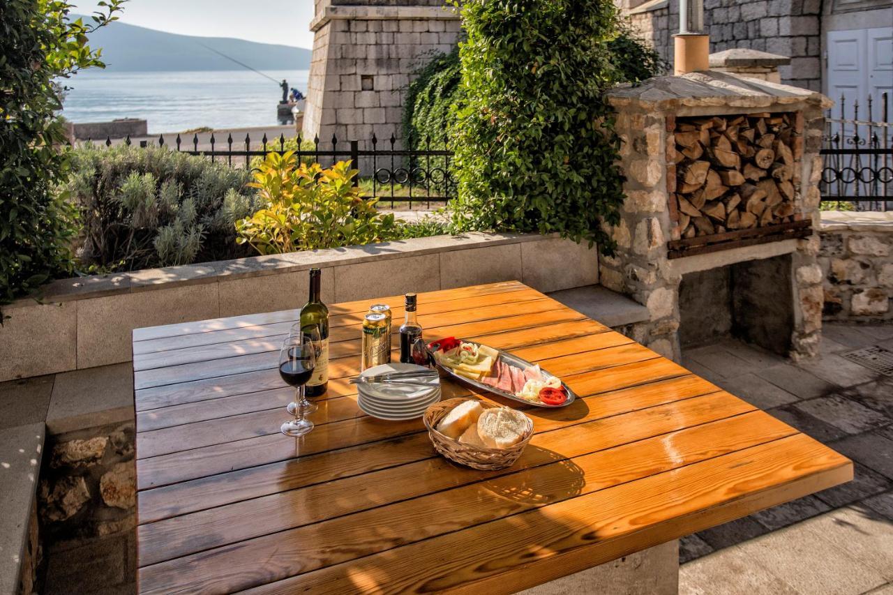 Villa Ruza, Donja Lastva 티바트 외부 사진
